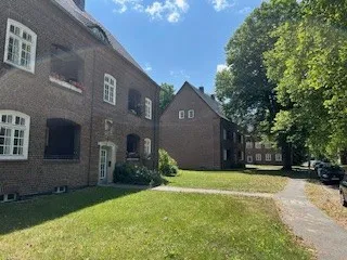Wohnen in Frohnau: Invalidensiedlung 13, EG, links — photo 1